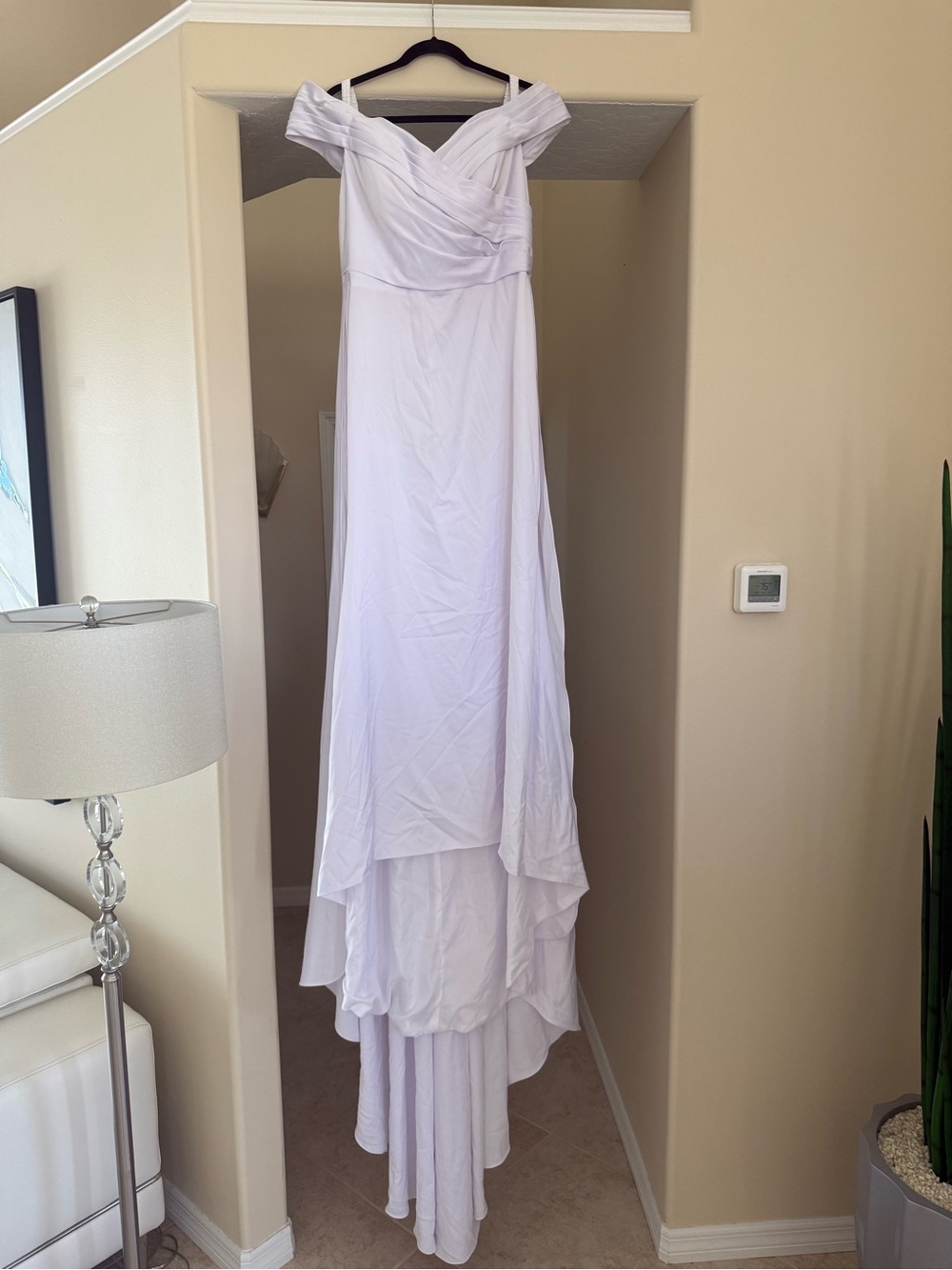 David's Bridal White Off-the-Shoulder Pleated Bodice Gown With 8’ Train - Picture 3 of 9